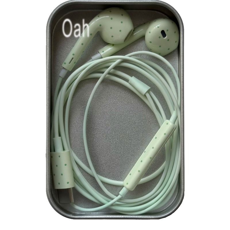 Oah Polka Dot Wired Earphones  - đánh giá và giá Electronic Gift